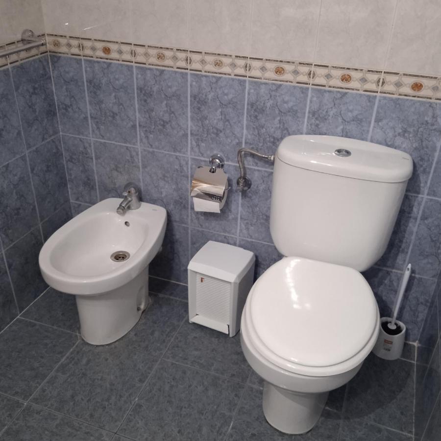 Torremolinos Alquilo Habitacion Con Bano Compartido Y Cocina Compartida Buitenkant foto